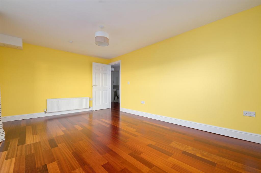 55e Tarmachan Road018.JPG