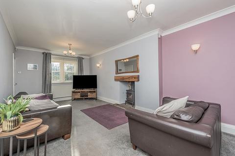 undefined, Thackley, Thackley BD10