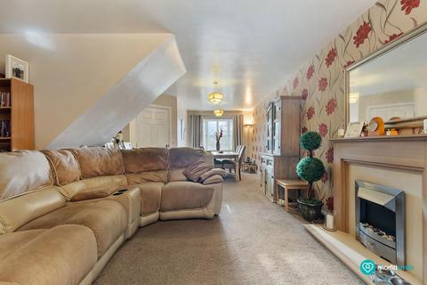 4 bedroom semi-detached house for sale, Queen Mary Rise, Sheffield, S2 1JL