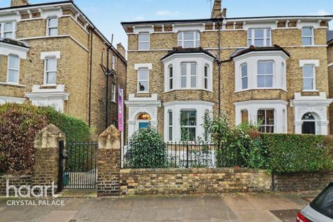 2 bedroom character property for sale, Anerley Park, London
