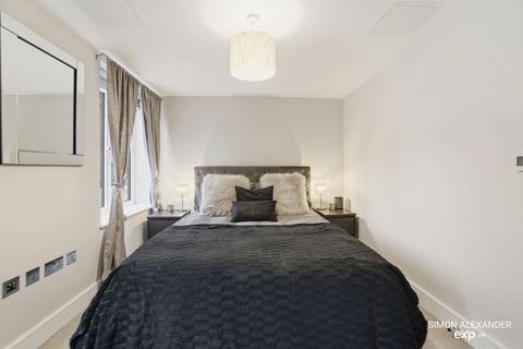 2 bedroom flat for sale, Chertsey Street, Guildford GU1