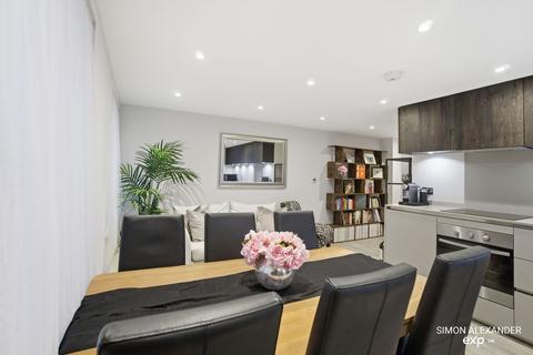 2 bedroom flat for sale, Chertsey Street, Guildford GU1