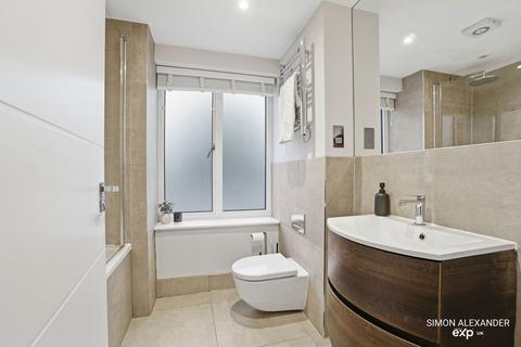 2 bedroom flat for sale, Chertsey Street, Guildford GU1