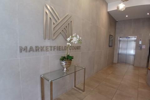 2 bedroom apartment to rent, Marketfield Way, Redhill