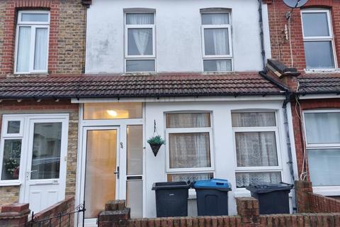 2 bedroom terraced house to rent, Pemdevon Road, Croydon