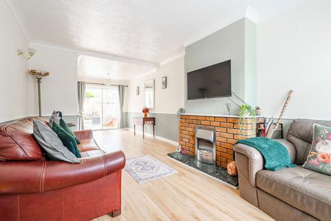 3 bedroom semi-detached house for sale, Waterloo Park Close, Norwich