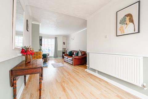 3 bedroom semi-detached house for sale, Waterloo Park Close, Norwich