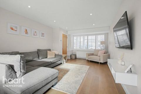 4 bedroom semi-detached house for sale, Laleham Road, Shepperton