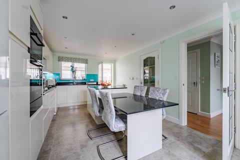 6 bedroom detached house for sale, Kishorn Way, Attleborough