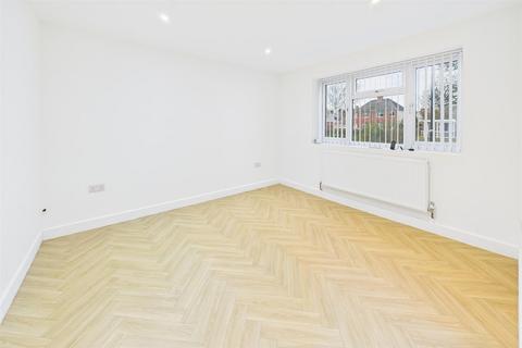 2 bedroom apartment to rent, Charter Avenue, Coventry CV4
