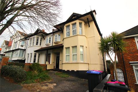 1 bedroom apartment to rent, Cliff Road, Leigh-on-Sea, Essex, SS9