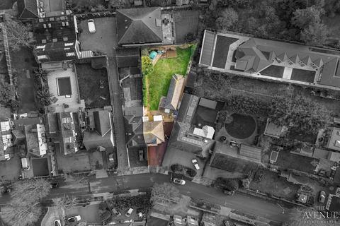 undefined, Chestnut Avenue, Grays