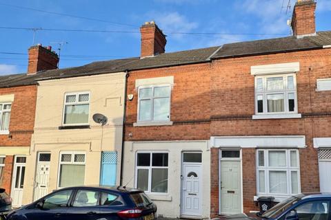 4 bedroom terraced house to rent, Wordsworth Road, Leicester LE2