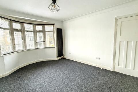 2 bedroom maisonette for sale, Kenerne Drive, Barnet, Herts, EN5