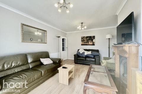 undefined, Pynders Lane, Dunstable
