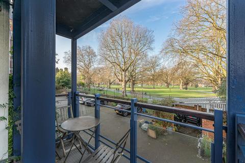 2 bedroom apartment for sale, Martello Street, London, E8
