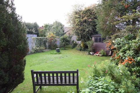 3 bedroom semi-detached house for sale, Hastings Avenue, Elson