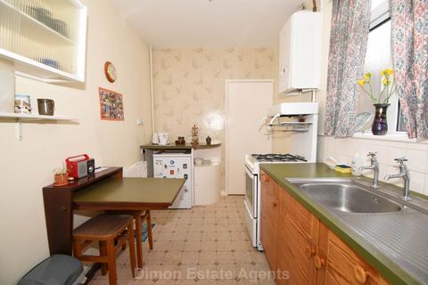 3 bedroom semi-detached house for sale, Hastings Avenue, Elson