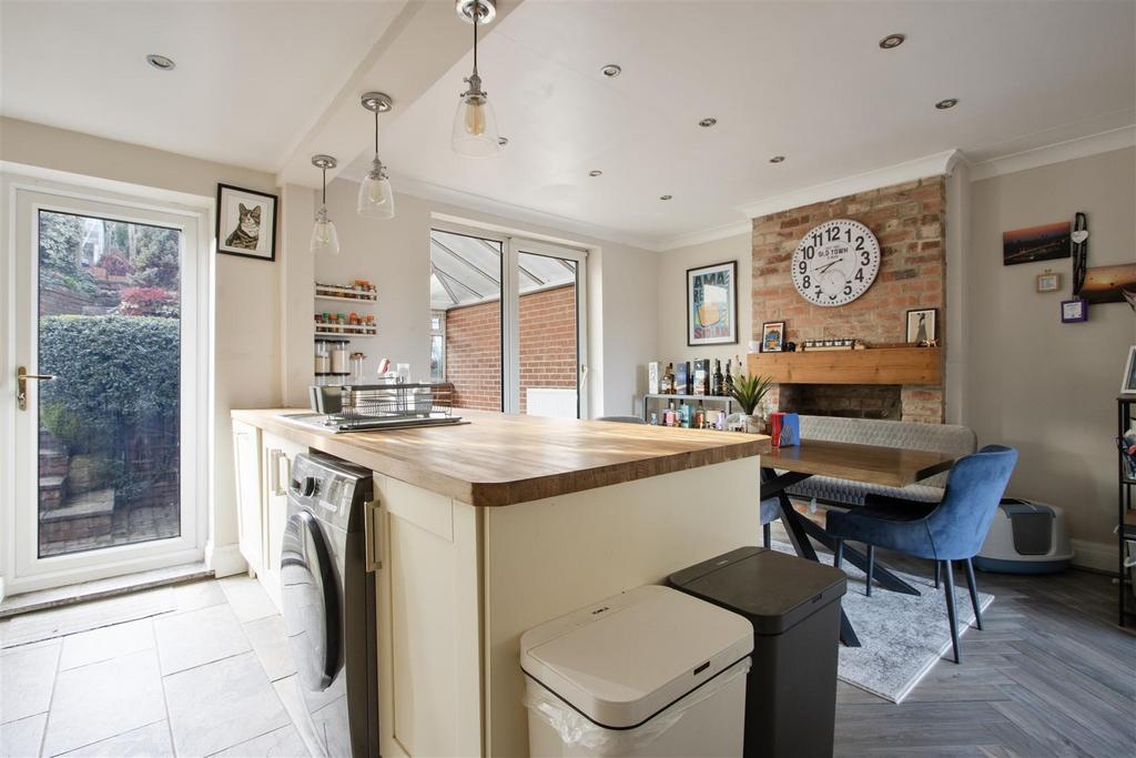 Open Plan Kitchen/Dining Room