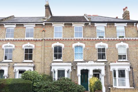 2 bedroom flat to rent, Victoria Road, Finsbury Park, London N4