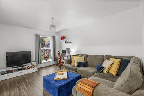 1 bedroom maisonette for sale, Lower Furney Close, High Wycombe HP13