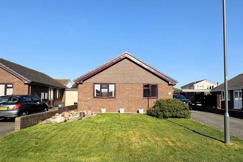 undefined, Ar Y Don, Tywyn LL36