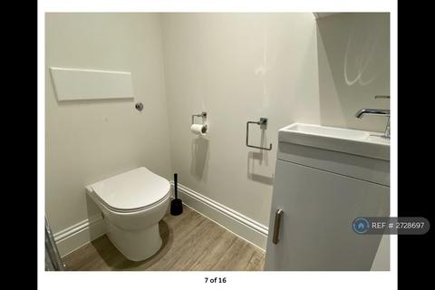 1 bedroom in a house share to rent, Cowper Close, Welling, DA16