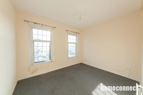 2 bedroom terraced house for sale, High Road, Romford RM6