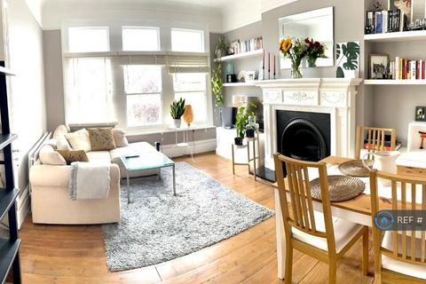 1 bedroom flat to rent, Halesworth Road, London, SE13