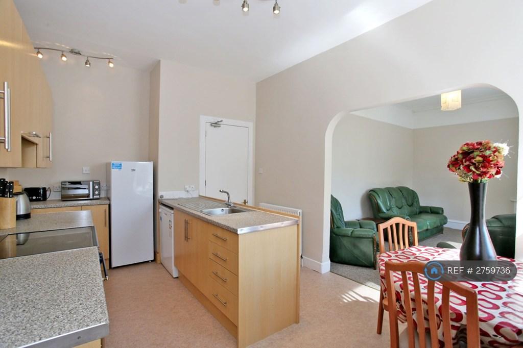 Kitchen/Sitting Room