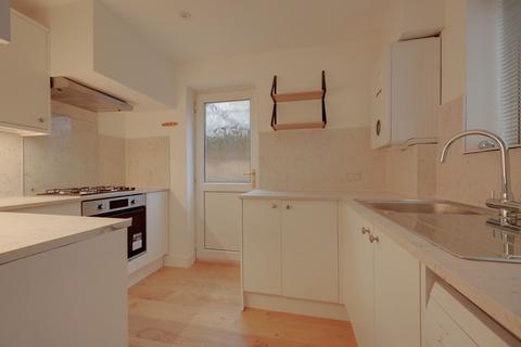 3 bedroom end of terrace house for sale, The Vineries, Burgess Hill, RH15