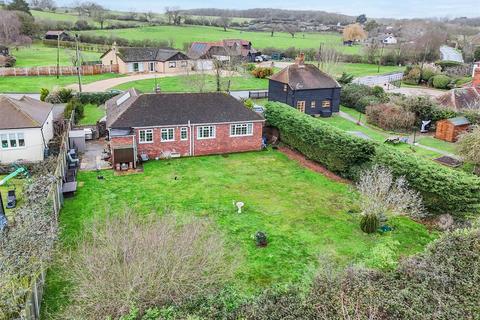 3 bedroom detached bungalow for sale, Chelmsford Road, Purleigh