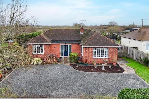 3 bedroom detached bungalow for sale, Chelmsford Road, Purleigh