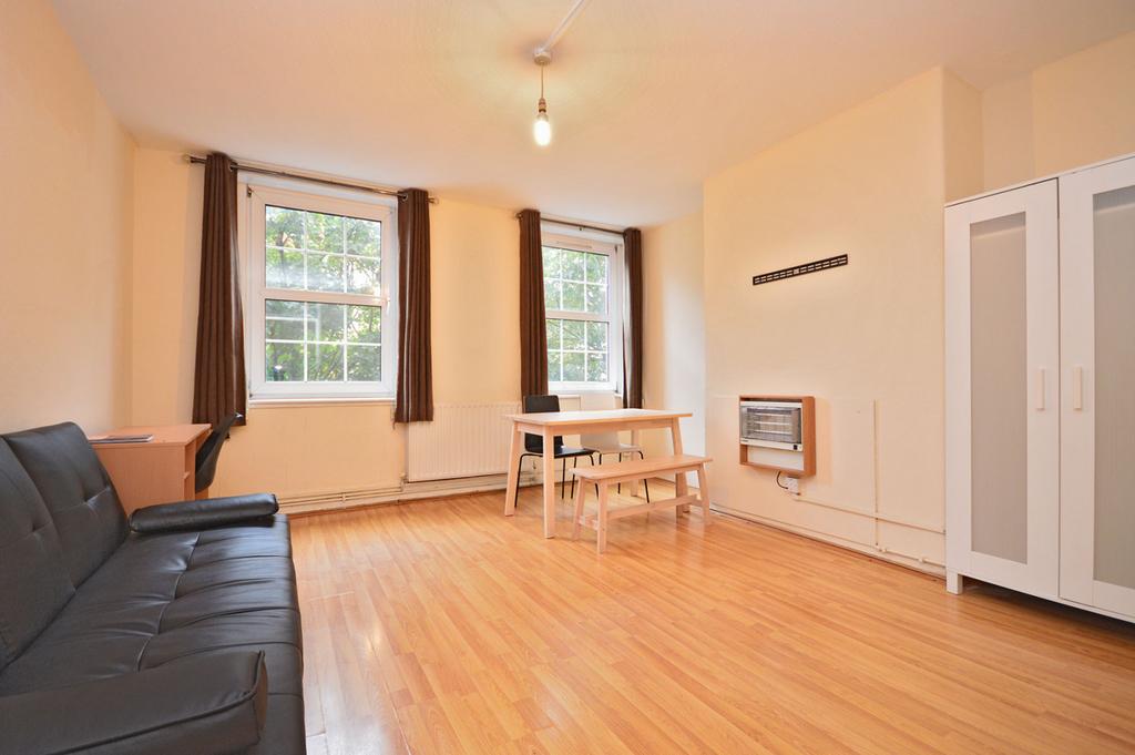 Spacious Double Room to Rent in Shared Flat