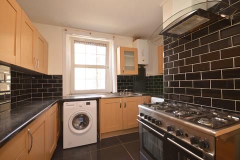 1 bedroom in a flat share to rent, Electric House, Bow Road, E3 2BL