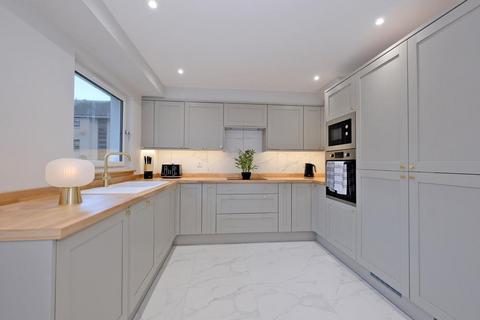3 bedroom semi-detached house to rent, Bridge Street, Woodside, Aberdeen,  AB24