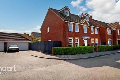 undefined, Champs Sur Marne, Bristol
