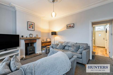 4 bedroom end of terrace house for sale, Victoria Road, Guiseley, Leeds