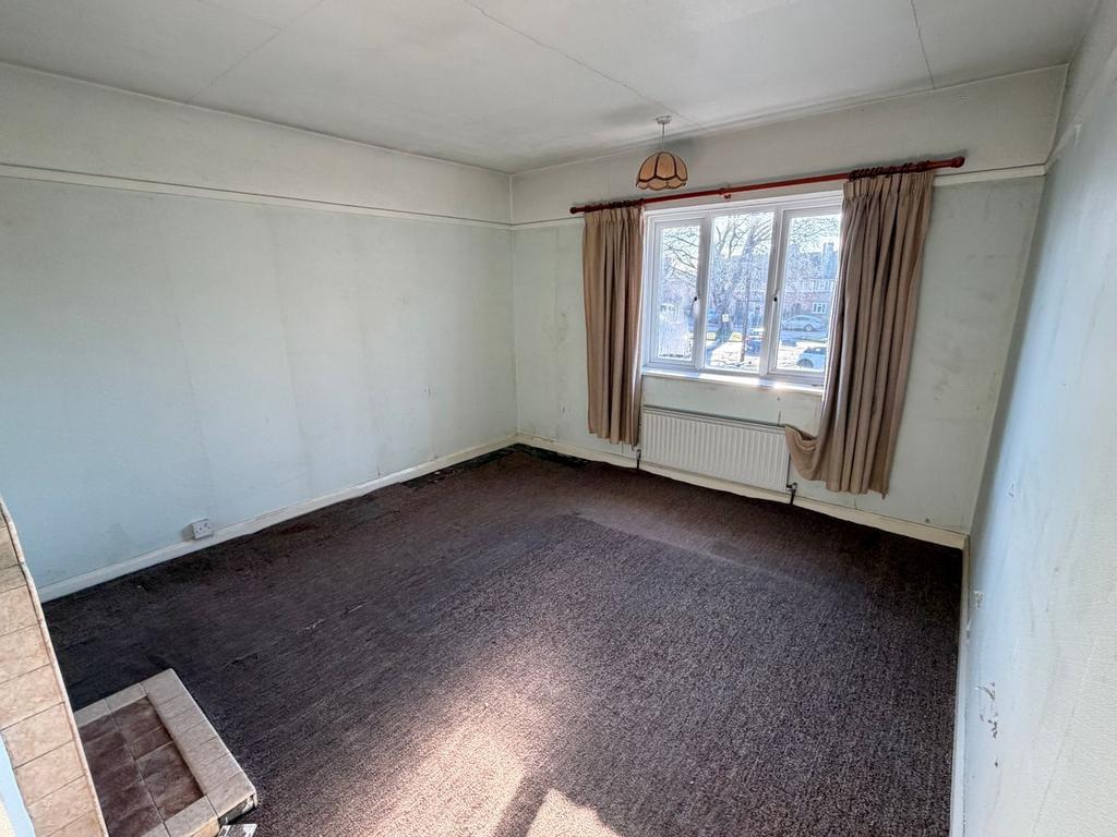 Bedroom, fireplace