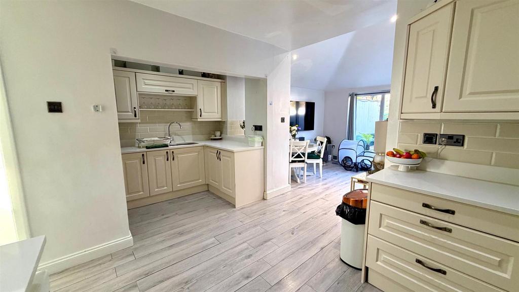 Kitchen area