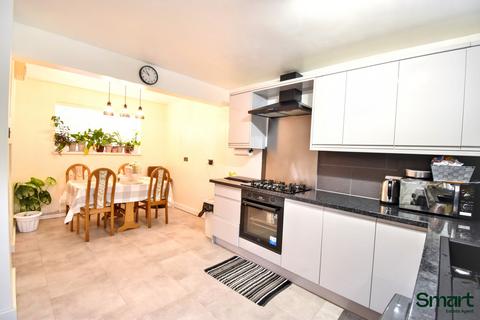 undefined, Exeter EX4