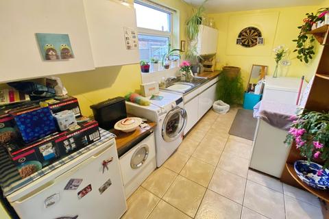 3 bedroom semi-detached house for sale, The Crescent, Wilsford, NG32