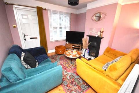 2 bedroom end of terrace house for sale, Church Street, Braintree, CM7