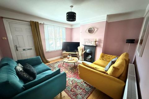 2 bedroom end of terrace house for sale, Church Street, Braintree, CM7