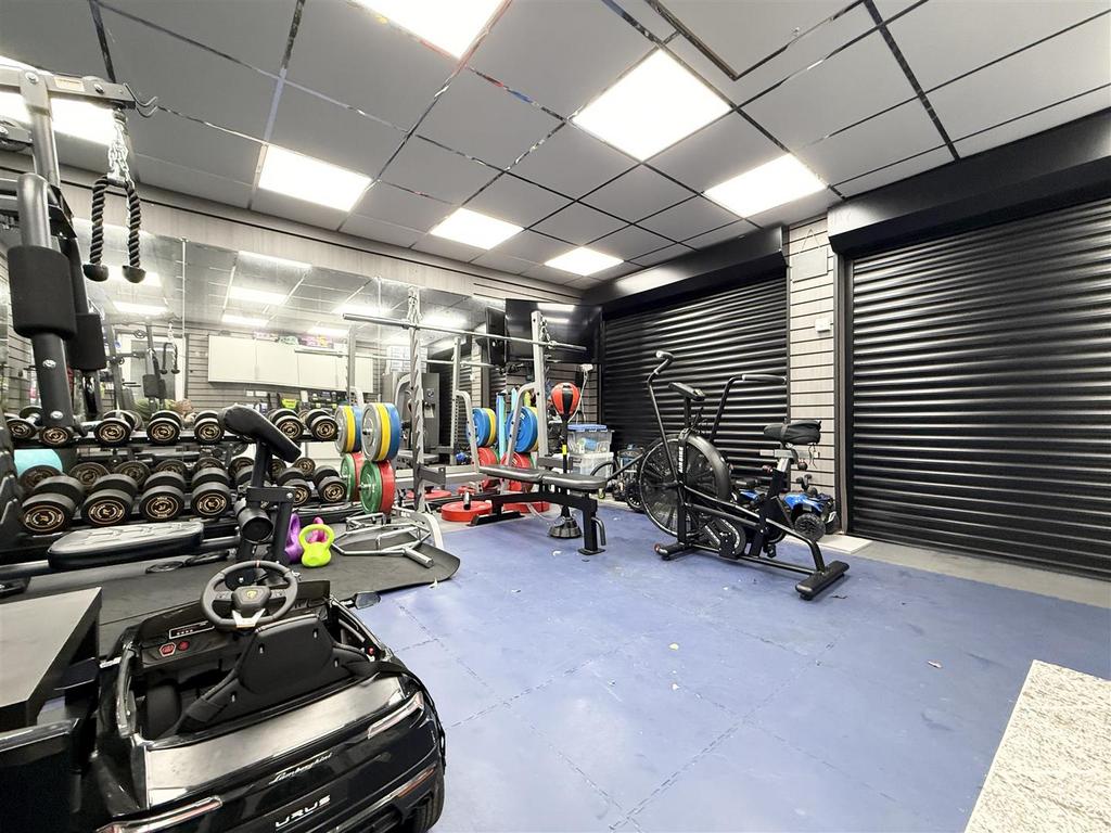 Garage