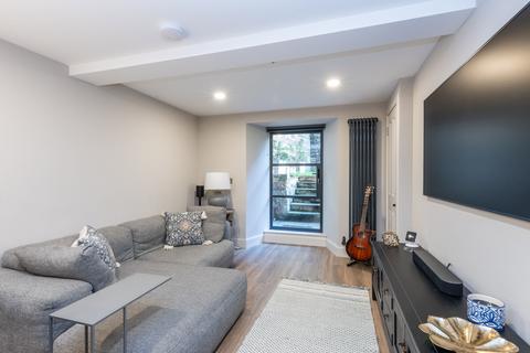 3 bedroom ground floor flat for sale, 29 (BF) Cheyne Street, Stockbridge, Edinburgh, EH4 1JD
