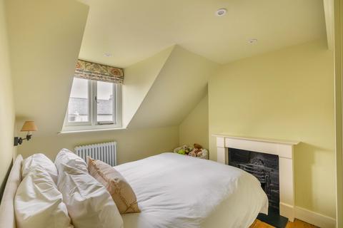 2 bedroom semi-detached house for sale, Newcomen Road, Tunbridge Wells, TN4