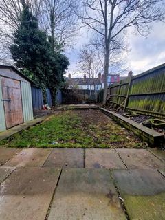 3 bedroom terraced house to rent, London E10