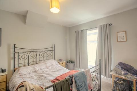 undefined, Rose Terrace, Bradley