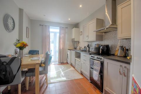 undefined, Rose Terrace, Bradley